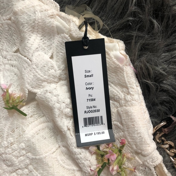 Romeo and Juliet couture gorgeous dress - Picture 2 of 2